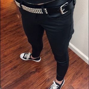 FOREVER 21- Super Skinny jeans